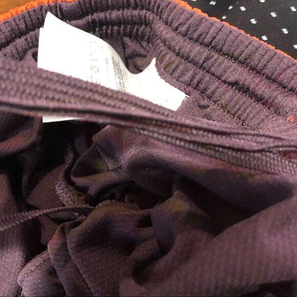 Adidas orange elastic waist jogging shorts size medium - Picture 9 of 10